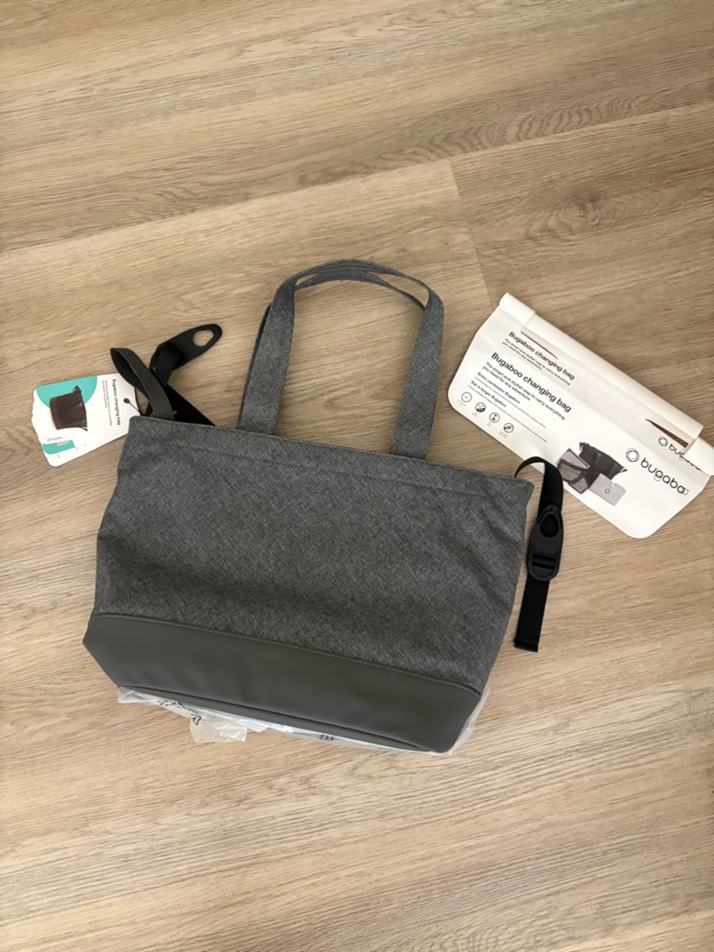 Bugaboo Diaper Bag in Grey Mélange - Picture 2 of 8